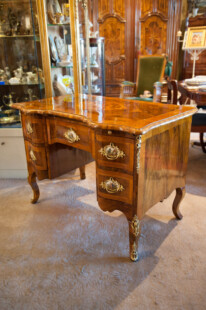 antike möbel - dresdener barock schreibtisch