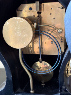 Lenzkirch Konsolen Uhr Rokoko Stil 1905/1910 Nußbaum & Bronze vergoldet