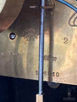 Lenzkirch Konsolen Uhr Rokoko Stil 1905/1910 Nußbaum & Bronze vergoldet