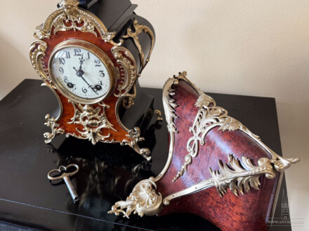 Lenzkirch Konsolen Uhr Rokoko Stil 1905/1910 Nußbaum & Bronze vergoldet